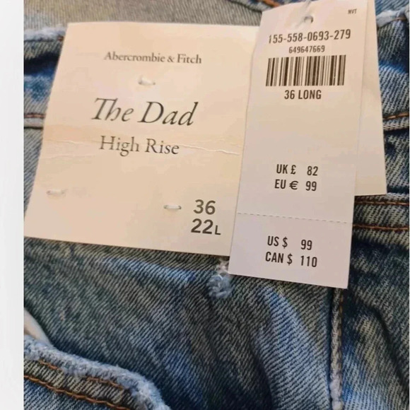 Ambercrombie & Fitch The Dad High Rise Distressed Light Wash Jeans Size 36 - Picture 5 of 12